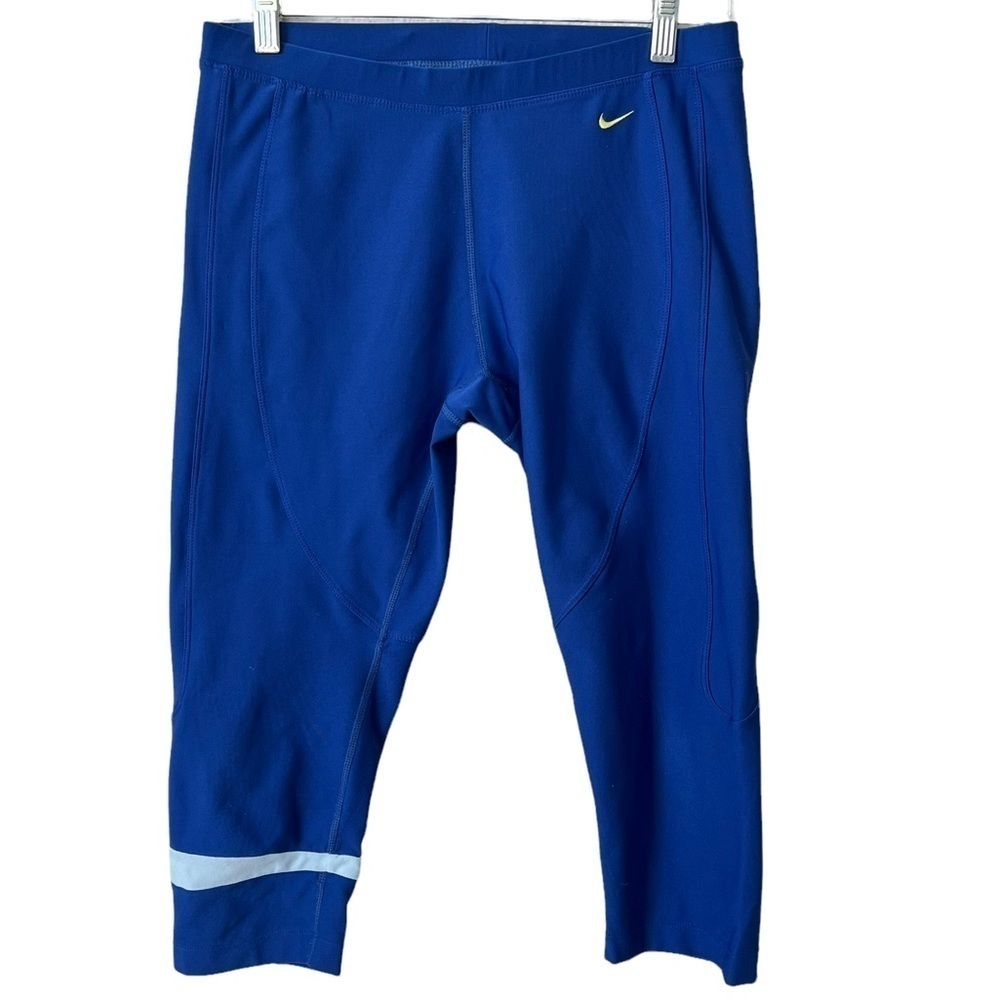 Nike Women’s Dri fit Capris Leggings Blue Size Medium